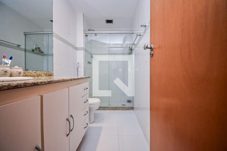 Apartamento à venda com 166m², 4 quartos e 2 vagas