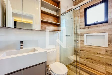 Casa à venda com 229m², 4 quartos e 4 vagas Casa à venda com 229m², 4 quartos e 4 vagasQuarto 3 banheiro