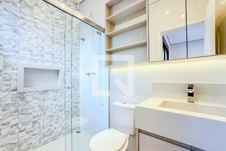 Casa à venda com 229m², 4 quartos e 4 vagas Casa à venda com 229m², 4 quartos e 4 vagasQuarto 3 banheiro