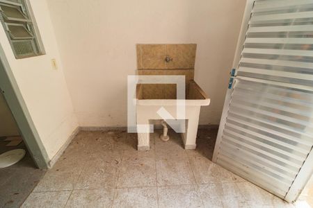 Casa à venda com 100m², 3 quartos e 1 vaga Casa à venda com 100m², 3 quartos e 1 vagaÁrea de Serviço 2