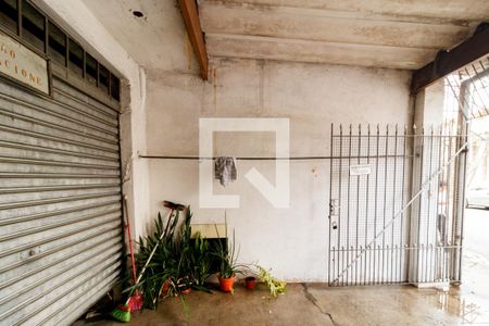 Casa à venda com 150m², 3 quartos e 4 vagas Casa à venda com 150m², 3 quartos e 4 vagasGaragem