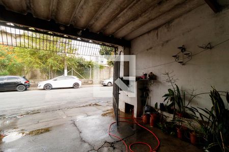 Casa à venda com 150m², 3 quartos e 4 vagas Casa à venda com 150m², 3 quartos e 4 vagasGaragem