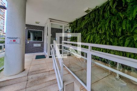 Apartamento à venda com 90m², 2 quartos e 2 vagasRampa de Acesso 