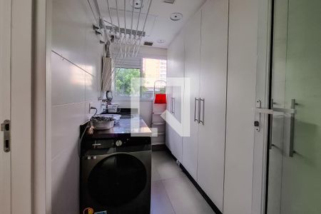 Apartamento à venda com 90m², 2 quartos e 2 vagasÁrea de Serviço