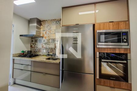 Apartamento à venda com 90m², 2 quartos e 2 vagasCozinha