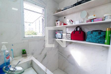 Apartamento à venda com 80m², 2 quartos e 1 vaga Apartamento à venda com 80m², 2 quartos e 1 vagaBanheiro