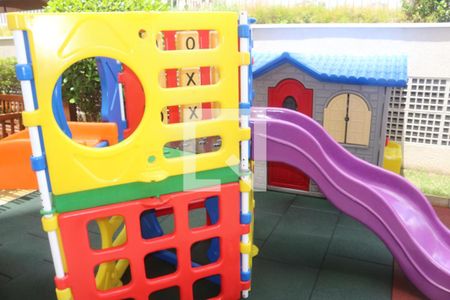 Apartamento à venda com 158m², 3 quartos e 3 vagasÁrea comum - Playground