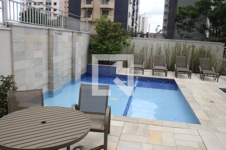Apartamento à venda com 158m², 3 quartos e 3 vagasÁrea comum - Piscina