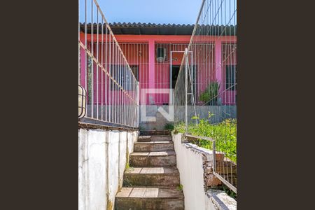 Casa à venda com 300m², 3 quartos e 2 vagas Casa à venda com 300m², 3 quartos e 2 vagasEntrada