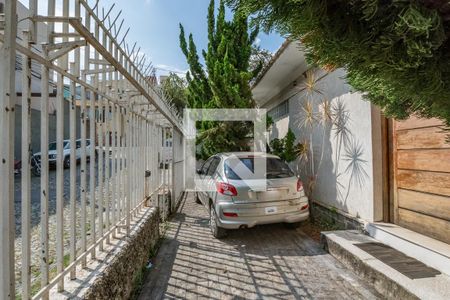 Casa à venda com 100m², 3 quartos e sem vaga Casa à venda com 100m², 3 quartos e sem vagaGaragem