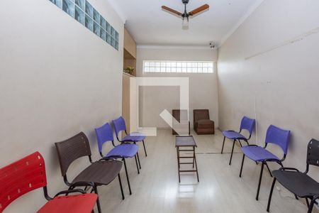 Casa à venda com 100m², 3 quartos e sem vaga Casa à venda com 100m², 3 quartos e sem vagaSala 2