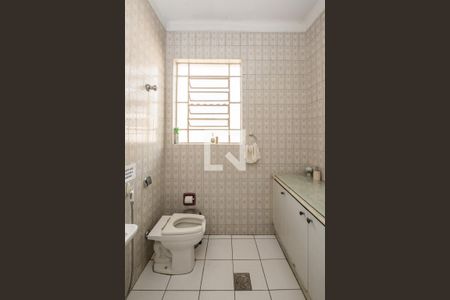 Casa à venda com 100m², 3 quartos e sem vaga Casa à venda com 100m², 3 quartos e sem vagaBanheiro Social