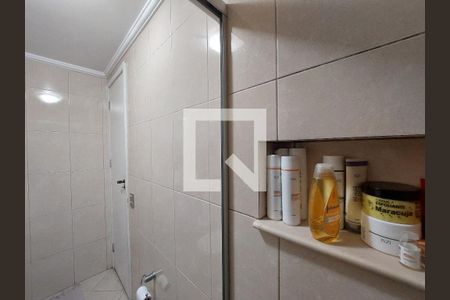 Apartamento à venda com 65m², 2 quartos e 1 vaga Apartamento à venda com 65m², 2 quartos e 1 vagaBanheiro