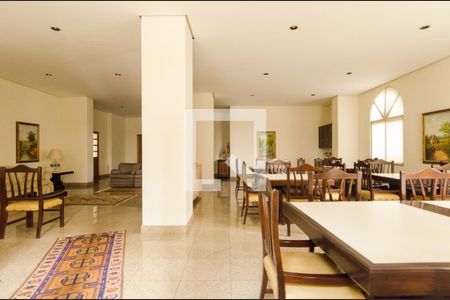 Apartamento à venda com 260m², 3 quartos e 4 vagas Apartamento à venda com 260m², 3 quartos e 4 vagasÁrea comum - Salão de festas