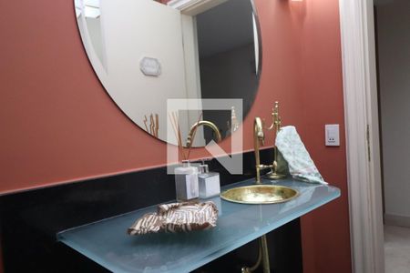 Apartamento à venda com 260m², 3 quartos e 4 vagasLavabo