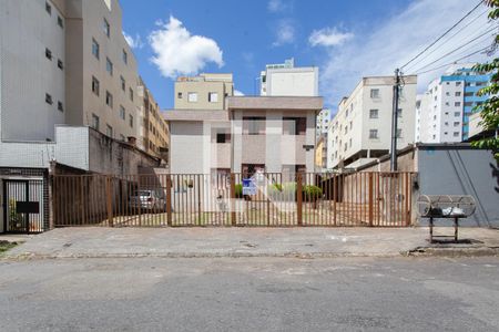 Apartamento à venda com 80m², 2 quartos e 2 vagasFachada