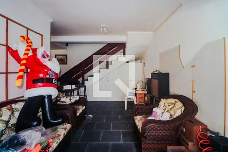 Casa à venda com 320m², 3 quartos e 4 vagas Casa à venda com 320m², 3 quartos e 4 vagasGaragem