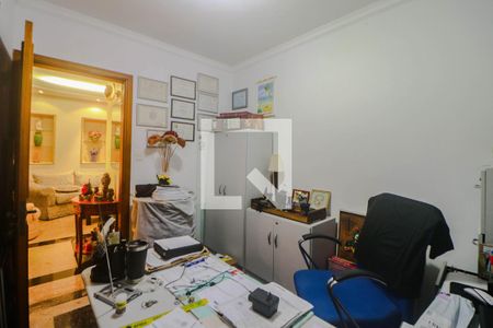 Casa à venda com 320m², 3 quartos e 4 vagas Casa à venda com 320m², 3 quartos e 4 vagasEscritório