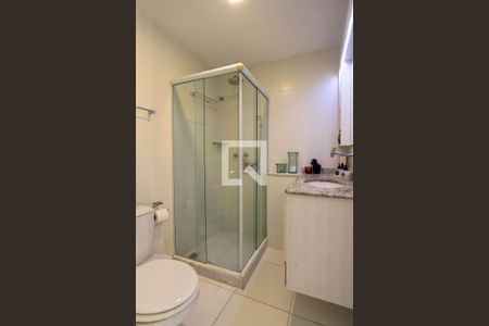 Casa à venda com 250m², 5 quartos e 2 vagas Casa à venda com 250m², 5 quartos e 2 vagasBanheiro Quarto 2 suíte