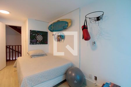 Casa à venda com 250m², 5 quartos e 2 vagas Casa à venda com 250m², 5 quartos e 2 vagasQuarto 3