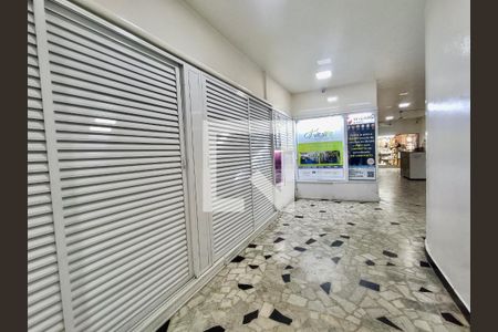 Studio à venda com 32m², 1 quarto e sem vaga Studio à venda com 32m², 1 quarto e sem vagaPortaria