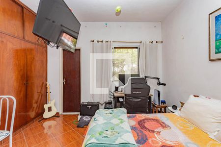 Casa à venda com 300m², 3 quartos e 4 vagas Casa à venda com 300m², 3 quartos e 4 vagasSuíte 2