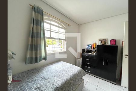 Casa à venda com 103m², 2 quartos e 2 vagas Casa à venda com 103m², 2 quartos e 2 vagasQuarto 2