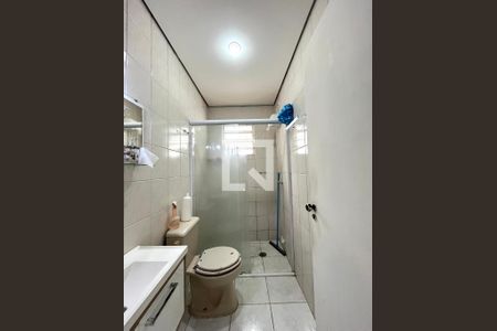 Casa à venda com 103m², 2 quartos e 2 vagas Casa à venda com 103m², 2 quartos e 2 vagasBanheiro