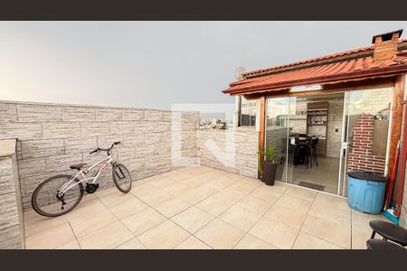 Apartamento à venda com 80m², 2 quartos e 1 vaga Apartamento à venda com 80m², 2 quartos e 1 vagaCobertura