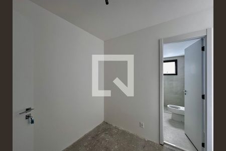 Apartamento à venda com 137m², 3 quartos e 2 vagasCloset Suíte 2