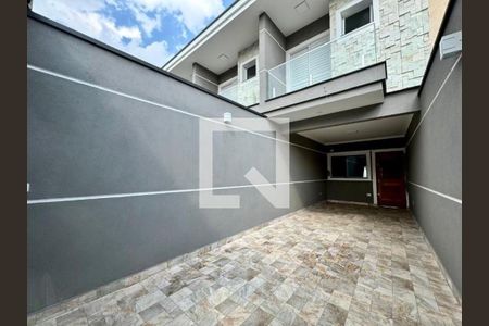 Casa à venda com 150m², 3 quartos e 2 vagas Casa à venda com 150m², 3 quartos e 2 vagasFoto 02