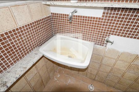 Apartamento à venda com 82m², 2 quartos e sem vaga Apartamento à venda com 82m², 2 quartos e sem vagaÁrea de Serviço