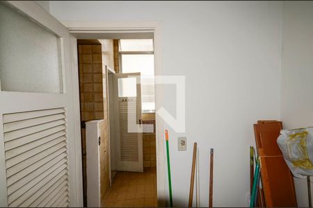 Apartamento à venda com 82m², 2 quartos e sem vaga Apartamento à venda com 82m², 2 quartos e sem vagaQuarto de Serviço