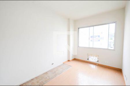 Apartamento à venda com 82m², 2 quartos e sem vaga Apartamento à venda com 82m², 2 quartos e sem vagaSuíte