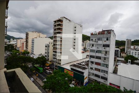 Apartamento à venda com 82m², 2 quartos e sem vaga Apartamento à venda com 82m², 2 quartos e sem vagaVista da Suíte