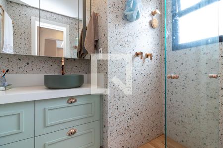 Apartamento à venda com 70m², 2 quartos e 2 vagasBanheiro da Suíte