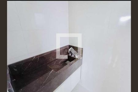 Apartamento à venda com 69m², 2 quartos e 1 vaga