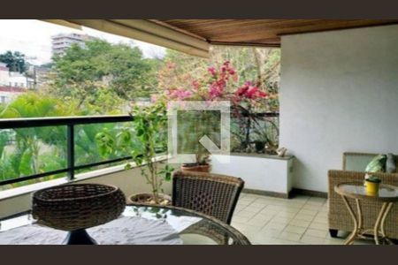 Apartamento à venda com 192m², 3 quartos e 3 vagas