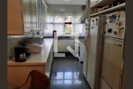 Apartamento à venda com 192m², 3 quartos e 3 vagas