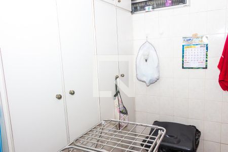 Casa à venda com 250m², 4 quartos e 2 vagasÁrea de Serviço