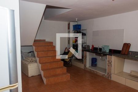 Casa à venda com 250m², 4 quartos e 2 vagasSalão de festas