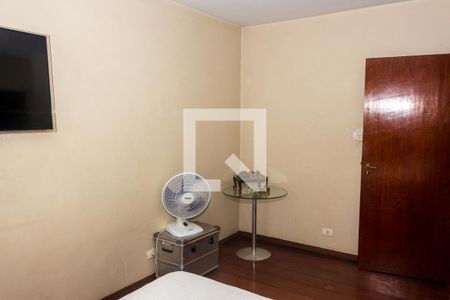 Casa à venda com 250m², 4 quartos e 2 vagasSuíte 2