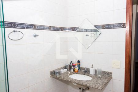 Casa à venda com 250m², 4 quartos e 2 vagasBanheiro da Suíte 1