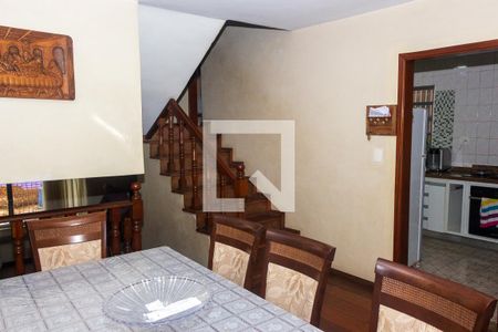 Casa à venda com 250m², 4 quartos e 2 vagasSala de Jantar