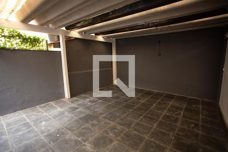 Casa à venda com 200m², 3 quartos e 3 vagas Casa à venda com 200m², 3 quartos e 3 vagasGARAGEM