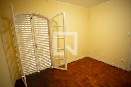 Casa à venda com 200m², 3 quartos e 3 vagas Casa à venda com 200m², 3 quartos e 3 vagasQUARTO 2