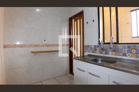 Casa à venda com 67m², 3 quartos e 1 vaga Casa à venda com 67m², 3 quartos e 1 vagaCozinha