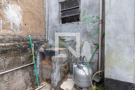 Casa à venda com 200m², 7 quartos e sem vaga Casa à venda com 200m², 7 quartos e sem vagaQuintal