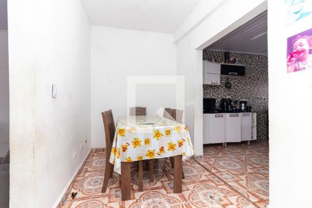 Casa à venda com 200m², 7 quartos e sem vaga Casa à venda com 200m², 7 quartos e sem vagaCasa 3 - Sala de Jantar