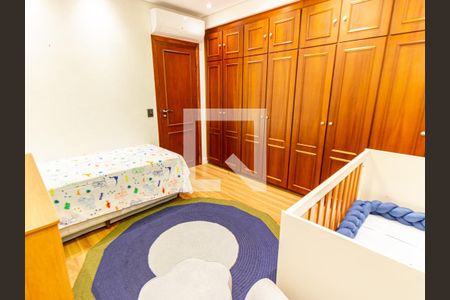 Apartamento à venda com 167m², 3 quartos e 2 vagasQuarto 1